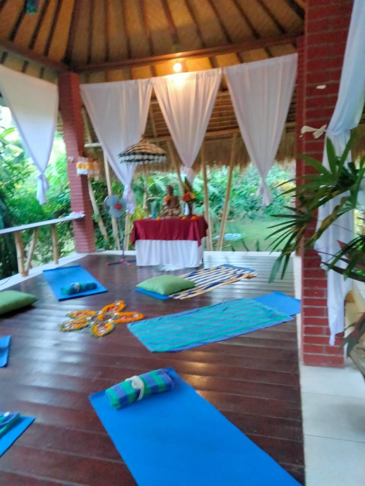 Villa Aditya Tejakula Exteriör bild